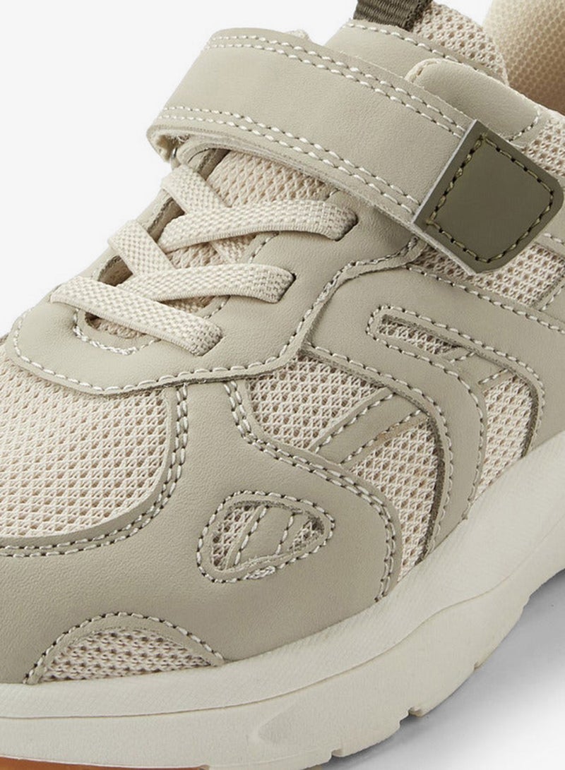 سيد دوتشيني أحذية رياضية للأولاد بشريط لاصق - Image 4